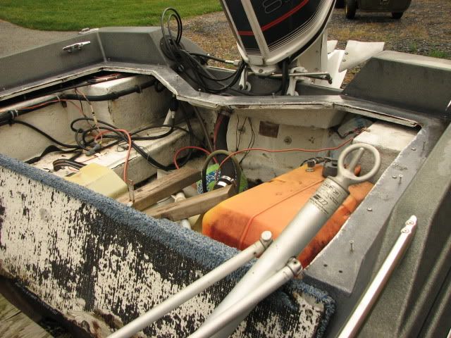 1986 Bayliner Trophy restoration Page: 1 - iboats Boating Forums | 413586